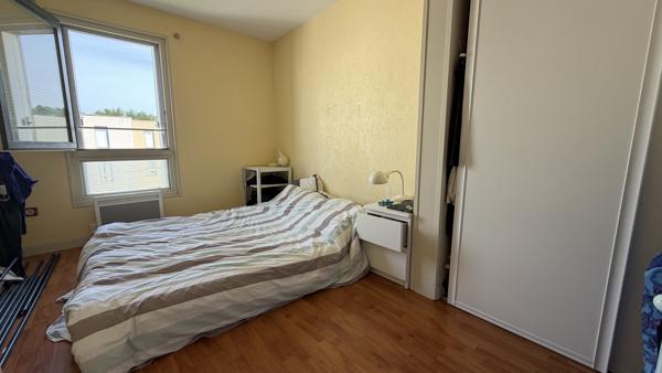 Appartement T4 avec terrasse, garage et parking à deux pas du parc des Gayeulles