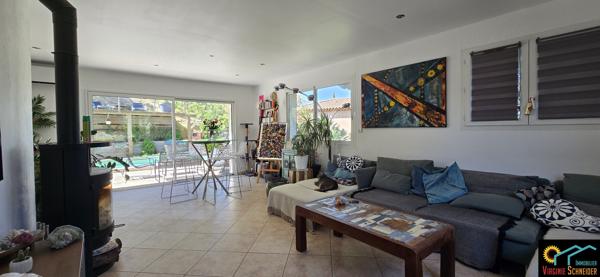 Maison 5 pieces de 130m² sur parcelle de 1260m² avec piscine et garage