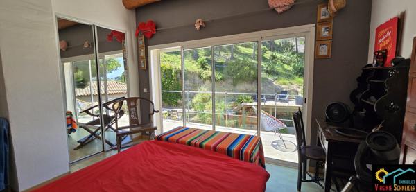 Maison 5 pieces de 130m² sur parcelle de 1260m² avec piscine et garage