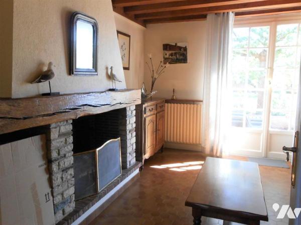 Maison familiale sur un terrain d'environ  1 130 m²