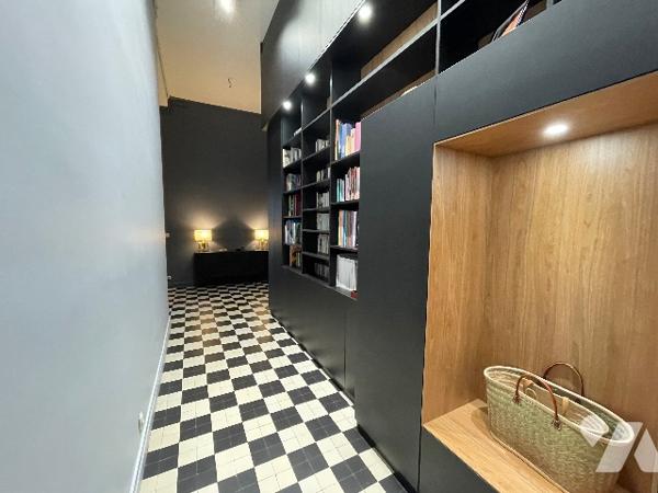 t4 IMMEUBLE D'ARMATEUR -INTRA-MUROS