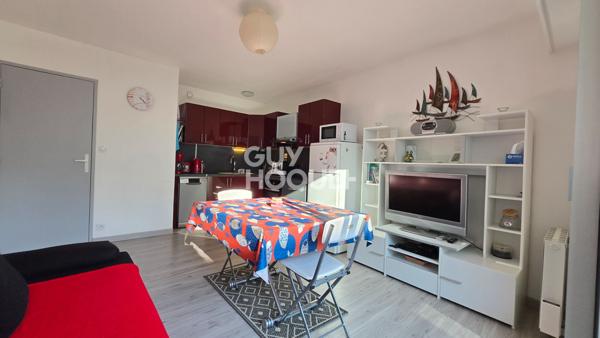 2 pièces lumineux à 2 pas de la plage !