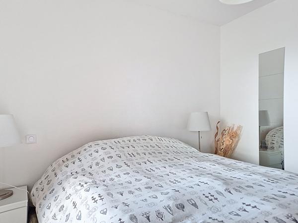 Fréjus - T2 - Terrasse- Place de parking- Piscine