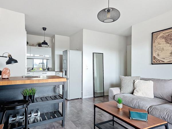 Fréjus - T2 - Terrasse- Place de parking- Piscine