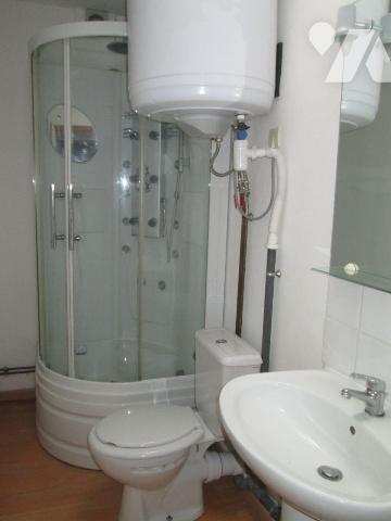 EN EXCLUSIVITE A VENDRE à NIEPPE dans le NORD (59) : IMMEUBLE à usage d'habitation et de commer...