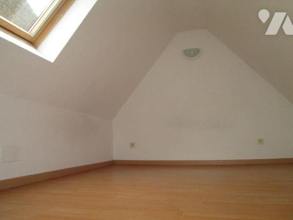 EN EXCLUSIVITE A VENDRE à NIEPPE dans le NORD (59) : IMMEUBLE à usage d'habitation et de commer...