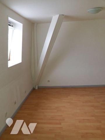 EN EXCLUSIVITE A VENDRE à NIEPPE dans le NORD (59) : IMMEUBLE à usage d'habitation et de commer...