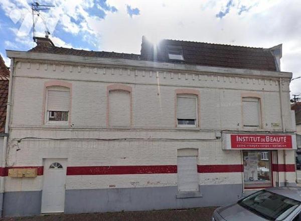 EN EXCLUSIVITE A VENDRE à NIEPPE dans le NORD (59) : IMMEUBLE à usage d'habitation et de commer...