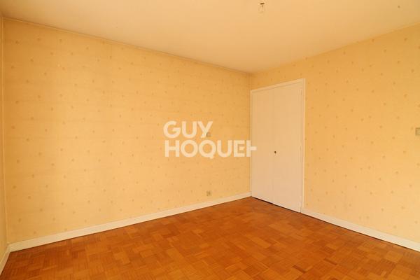 Centre-Ville : T3 avec balcons et garage