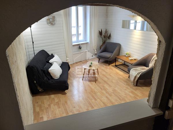 .Maison à Saint Mitre les Remparts