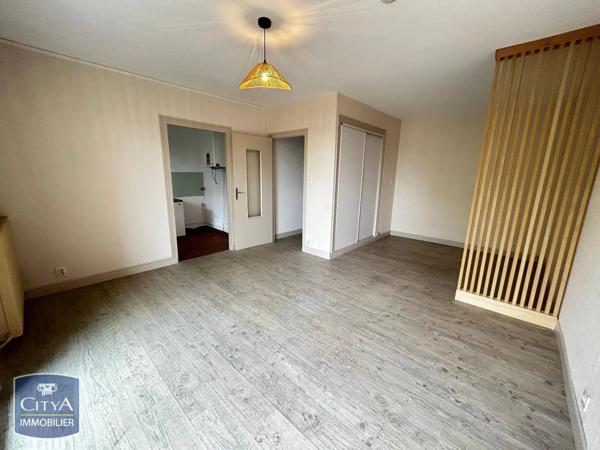 Appartement à louer 1 pièce 35.87m² Mont-de-Marsan (40000)