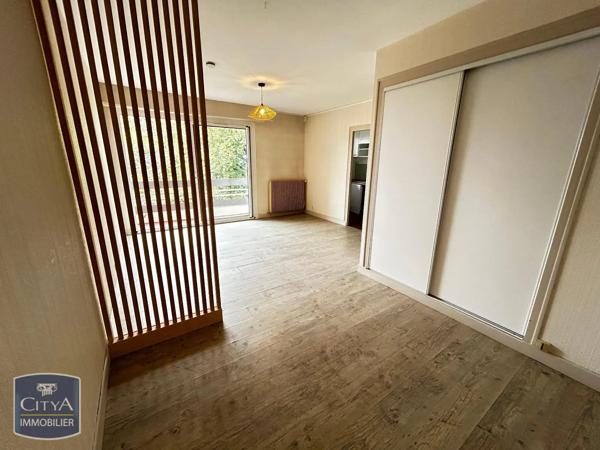 Appartement à louer 1 pièce 35.87m² Mont-de-Marsan (40000)