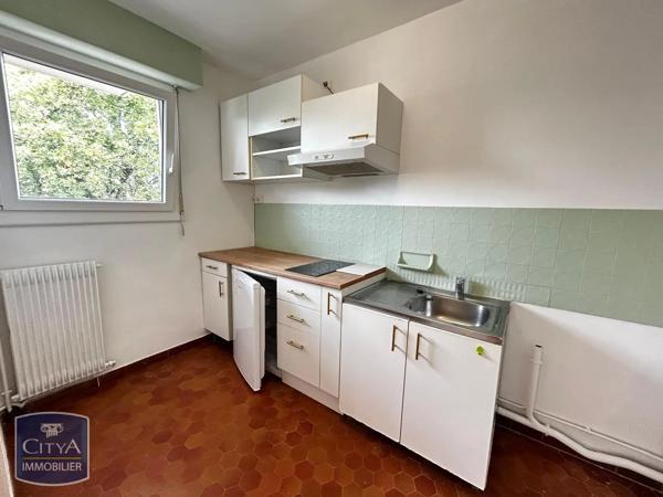 Appartement à louer 1 pièce 35.87m² Mont-de-Marsan (40000)