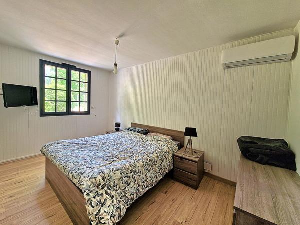 Maison Bazouges Cre Sur Loir 9 pièce(s) 258 m2