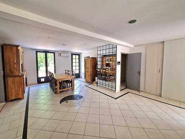 Maison Bazouges Cre Sur Loir 9 pièce(s) 258 m2