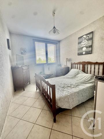Appartement T5 à vendre  5 pièces - 107,14 m2 RILLIEUX LA PAPE - 69