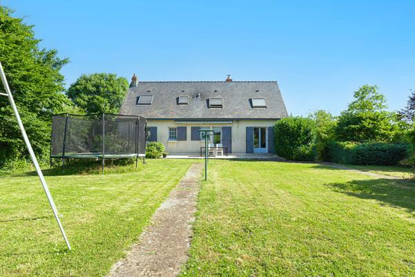 Maison Brissac Loire Aubance 6 pièce(s) 180 m2