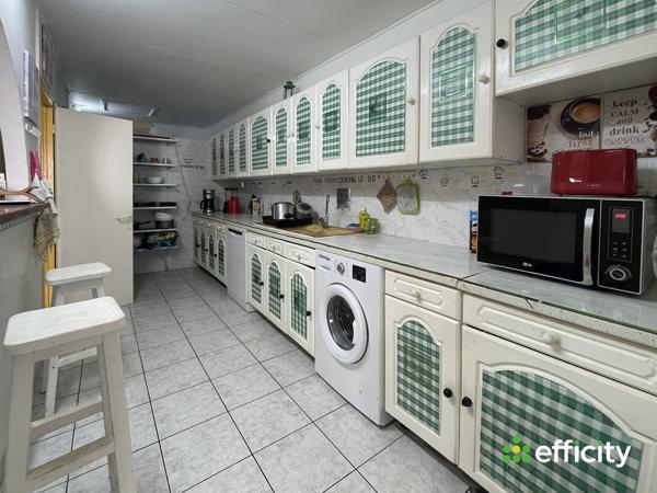 Maison 6 pièces - 137 m² Exclusivité efficity