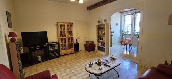 À vendre - Maison mitoyenne 1 côté, 7 pièces située à Mézin (47170)
