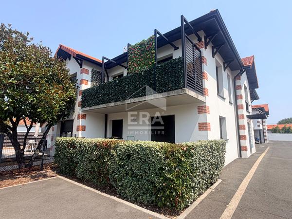 Appartement  T3  la Hume - 61.71 m2 - terrasse + 3 parkings