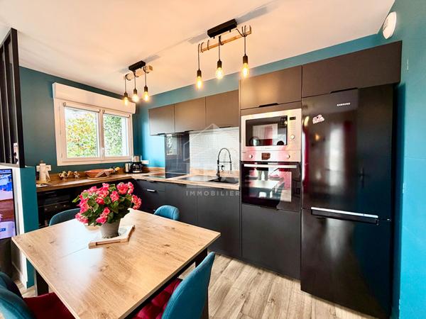 Appartement  T3  la Hume - 61.71 m2 - terrasse + 3 parkings