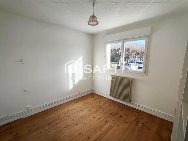 Maison de ville rénové, proche de tous commerces