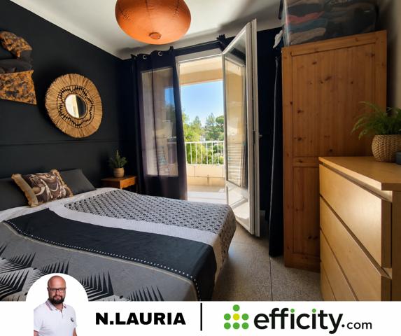 Appartement
         3 pièces
        - 60 m² 120 000 € *