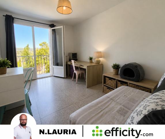 Appartement
         3 pièces
        - 60 m² 120 000 € *