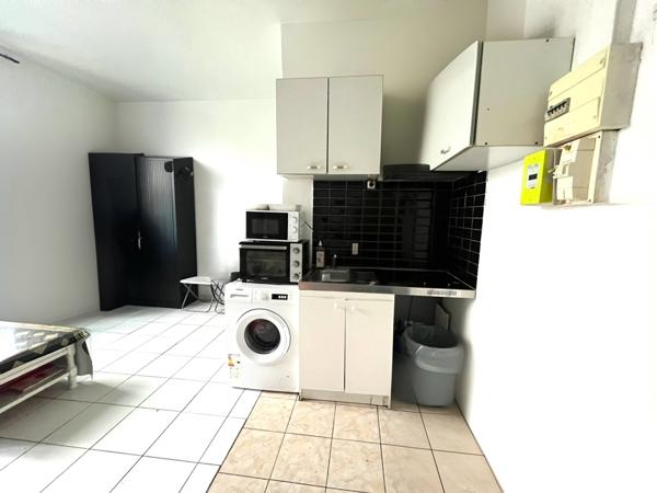 Immeuble à vendre 231 m² Corbeil-Essonnes