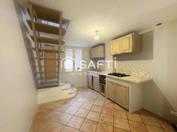 Maison de village avec une terrasse de toit ! idéal primo-accédants ou investisseurs !