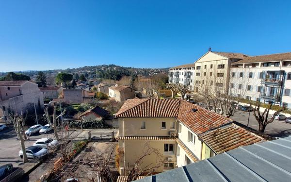 Appartement à vendre    2 pièces • 49 m2 Manosque