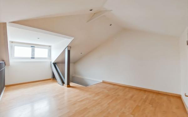 Appartement à vendre    2 pièces • 49 m2 Manosque