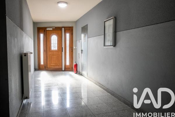 Immeuble à vendre 238 m² Stains