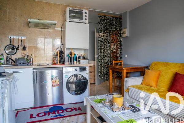 Immeuble à vendre 238 m² Stains