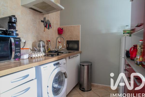 Immeuble à vendre 238 m² Stains
