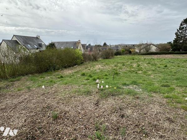 SAINT PERE - Centre bourg - Terrain à bâtir