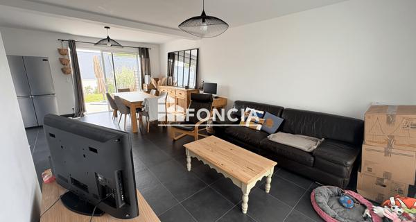 Location Maison 5 pièces 94.5 m² - Vannes 56000