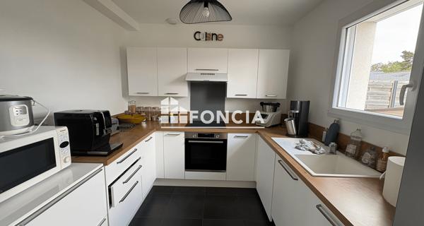 Location Maison 5 pièces 94.5 m² - Vannes 56000