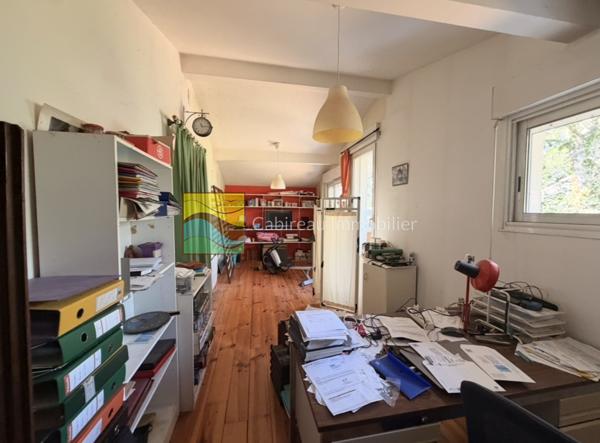Maison 8 pièce(s) 5 chambre(s) 189 m²