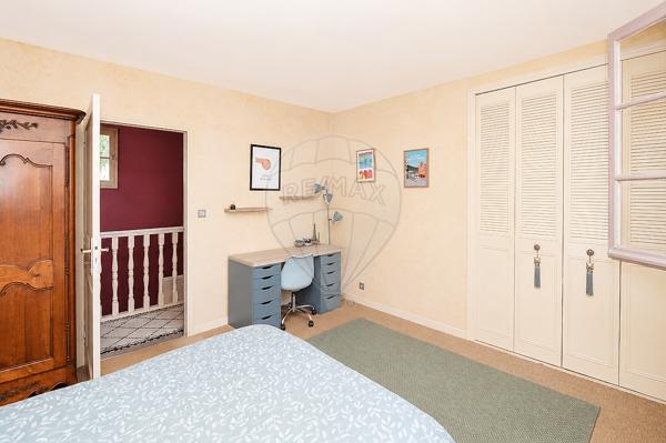 Maison 6 chambre(s) à vendre - La Roquette-sur-Var, Alpes-Maritimes - 06