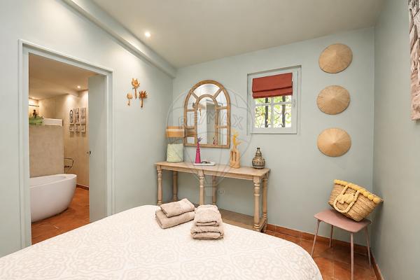 Maison 6 chambre(s) à vendre - La Roquette-sur-Var, Alpes-Maritimes - 06