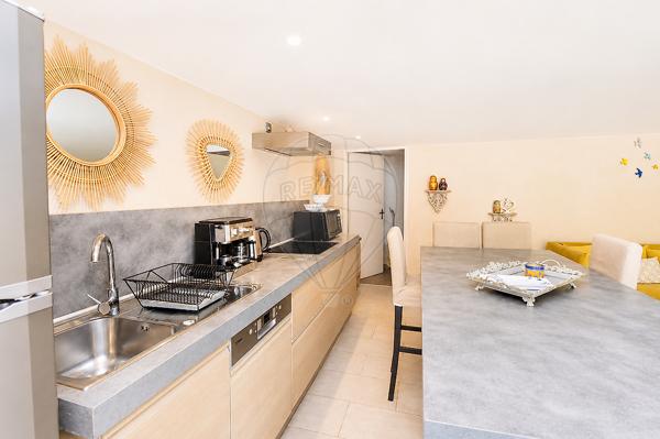 Maison 6 chambre(s) à vendre - La Roquette-sur-Var, Alpes-Maritimes - 06