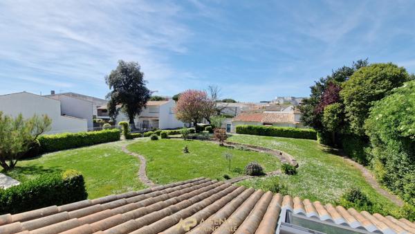 Appartement T4 - 3 chambres - Saint-Éloi proche Hyper-Centre- La Rochelle 330 000 € **  - Référence  ND668D3