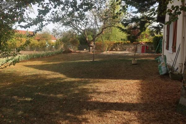 Achat - Maison Bourges 18000 151 m 2 1042 m 2