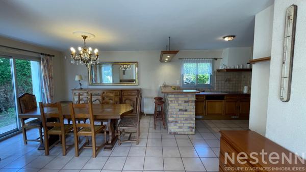 Maison à vendre Saint-Pierre Quiberon à 5 minutes à pied du centre-ville, 5 chambres, 110 m² avec parcelle de 641 m²