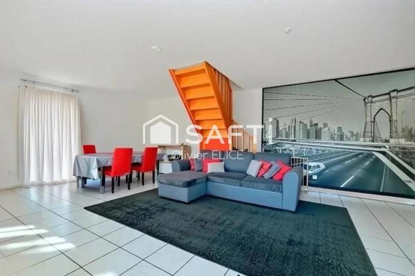 Maison avec pièce de vie spacieuse