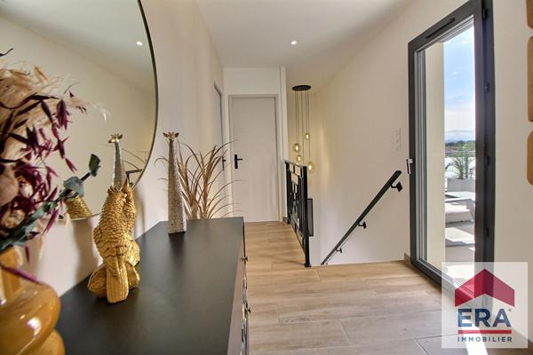 Villa contemporaine Bollene 6 pièce(s) 145 m²