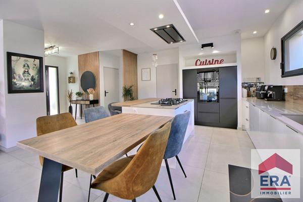 Villa contemporaine Bollene 6 pièce(s) 145 m²