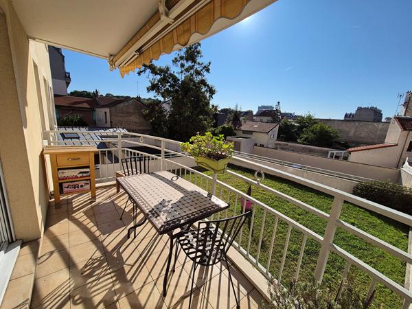 Appartement Rosny Sous Bois 4 pièce(s) 82.48 m2