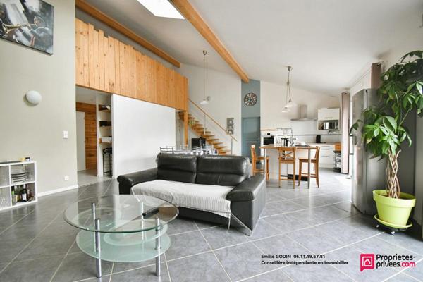 Maison Nueil Les Aubiers 6 pièce(s) 135 m2